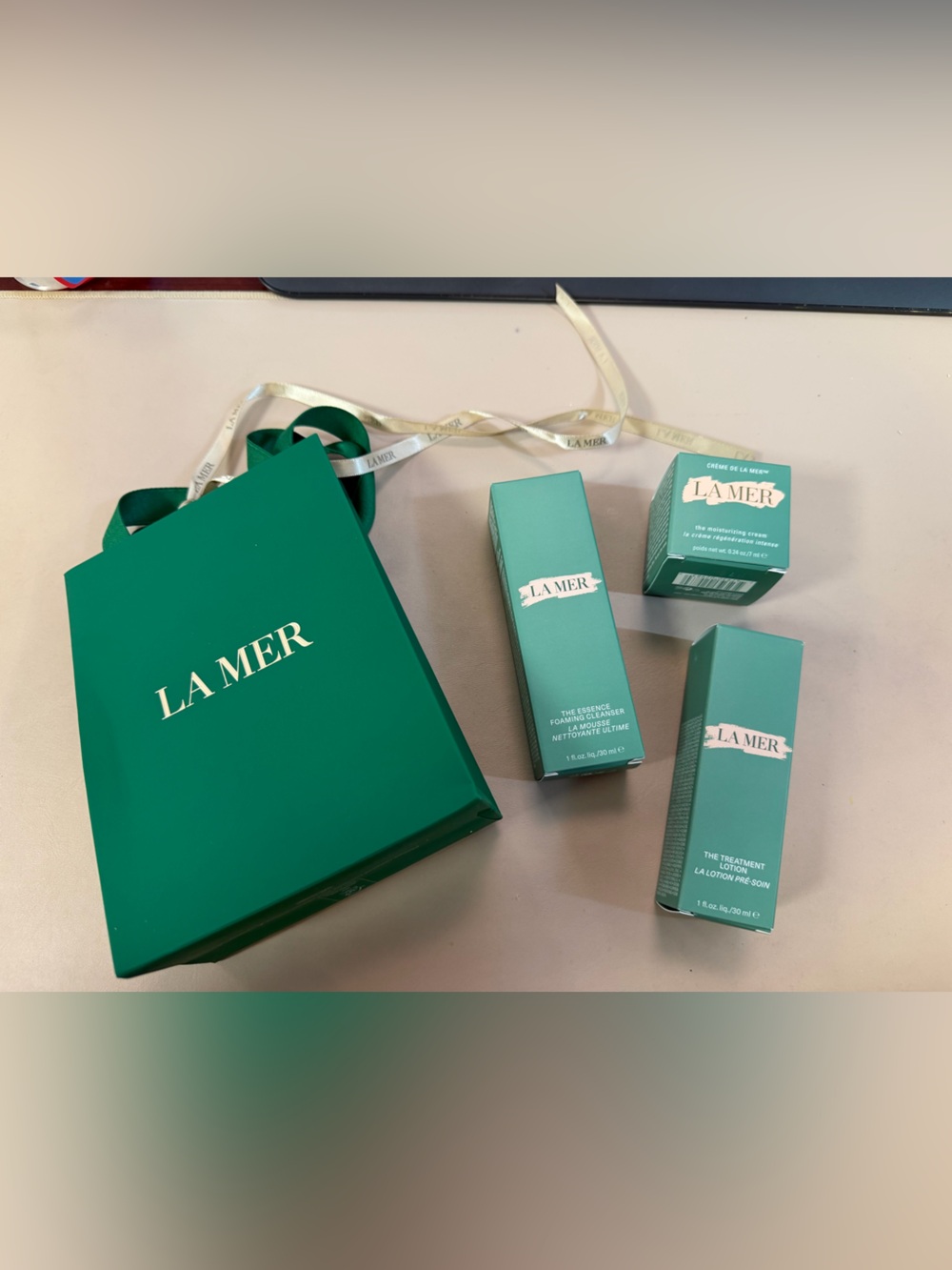 LA MER NWB CLEANSER, LOTION & MOISTURIZING CREAM SAMPLE SET